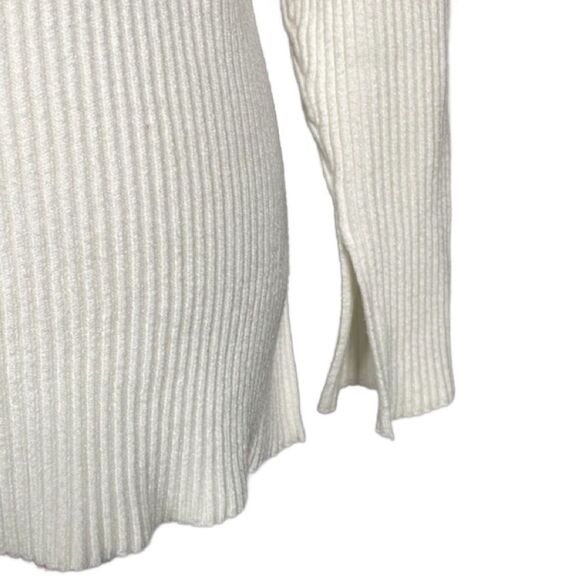 Abercrombie & Fitch White Ribbed Mock Neck Knit Sweater (Size: XS) - Picture 5 of 13